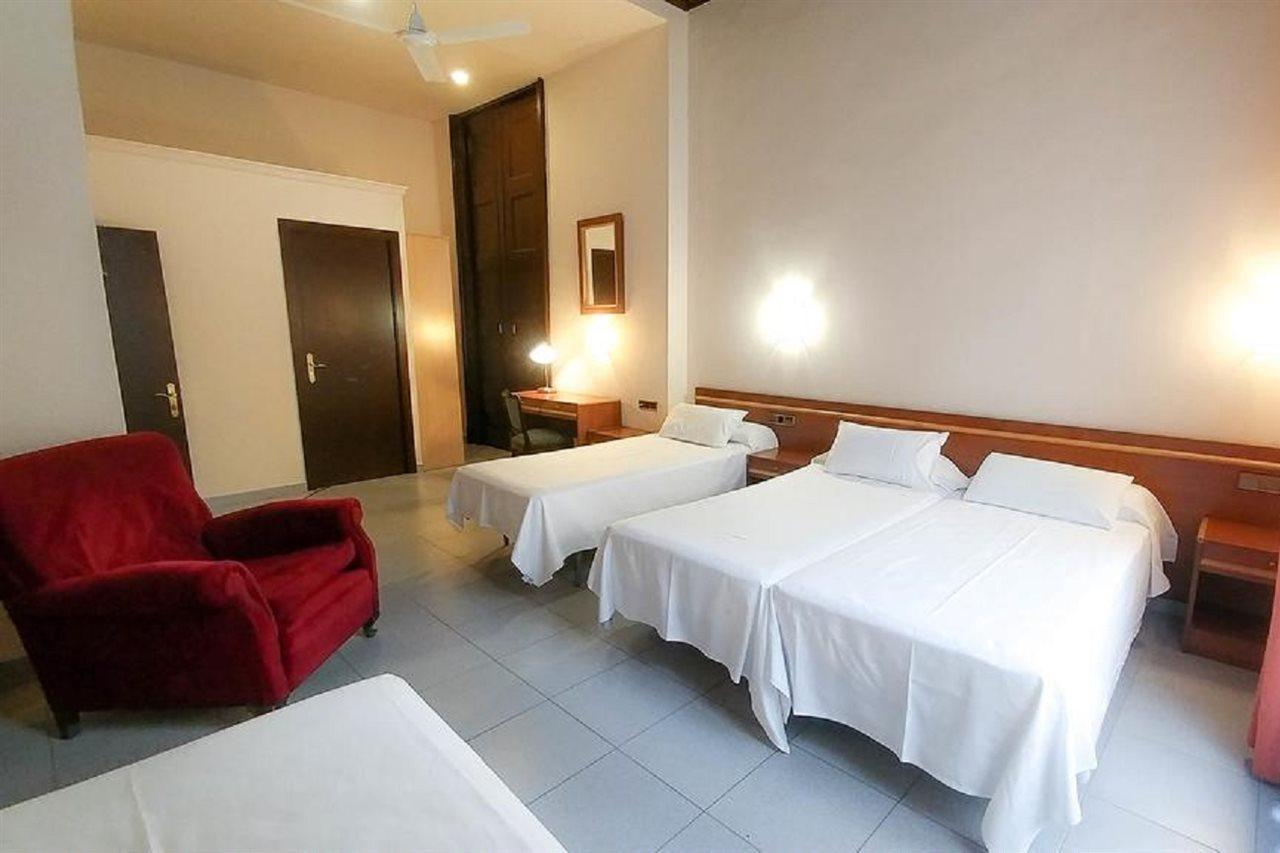 Hotel Jaume I Barcelona Exterior photo
