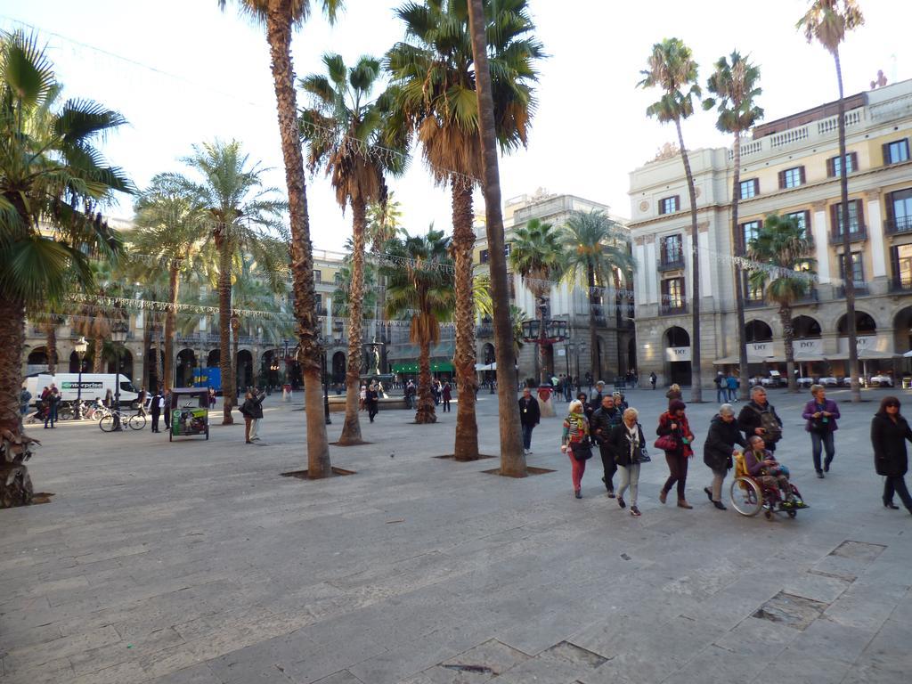 Hotel Jaume I Barcelona Exterior photo